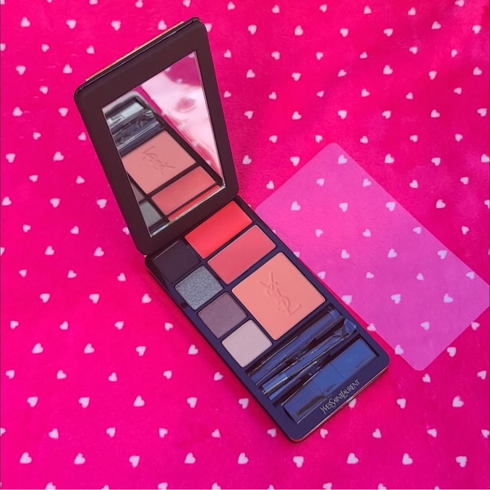 Yves Saint Laurent Complete Make Up Palette - Picture 2 of 5